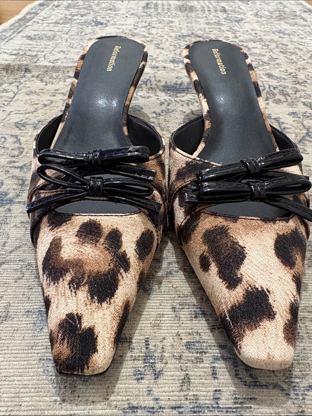 Reformation Leopard Print Pointed-Toe Kitten Heel Mules - size 7 - Picture 3 of 7